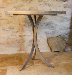  TABLE FER PLAT ET BÉTON CIRE 60 cm X 60 cm 