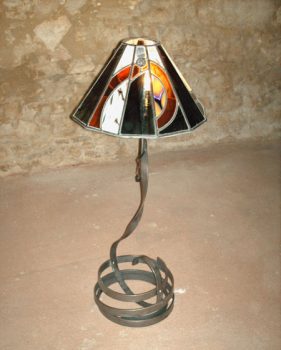 Lamp, flat iron, with stained glass shade